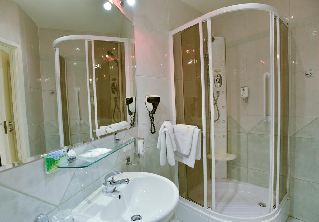 Elita Hotel & Restauracja Iwonicz-Zdrój Стая снимка